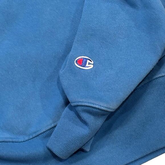 Champion Reverse Weave Cornflower Blue Crewneck Sweatshirt Small Center Logo - Picture 5 of 5